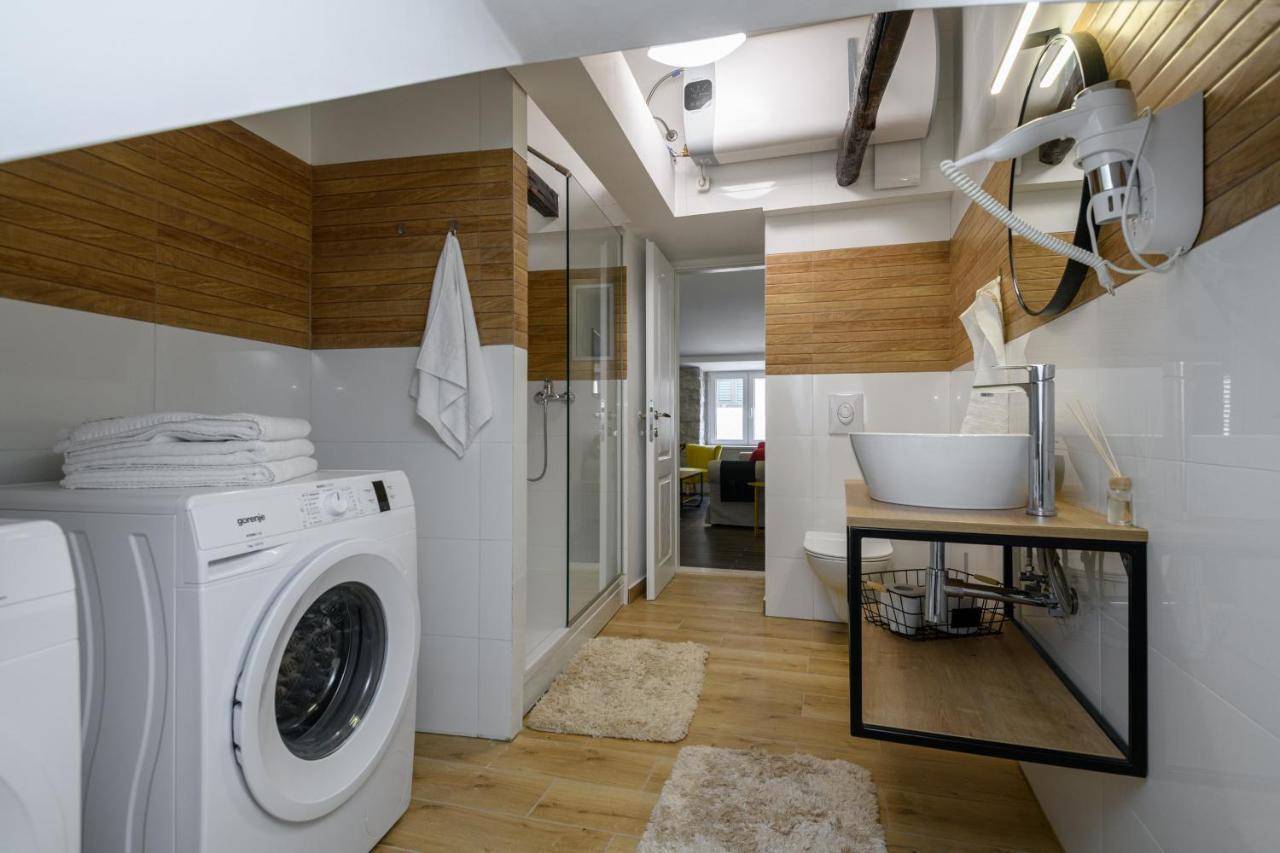 Marin & Ketty's Boutique Place At The Heart Of Apartment *